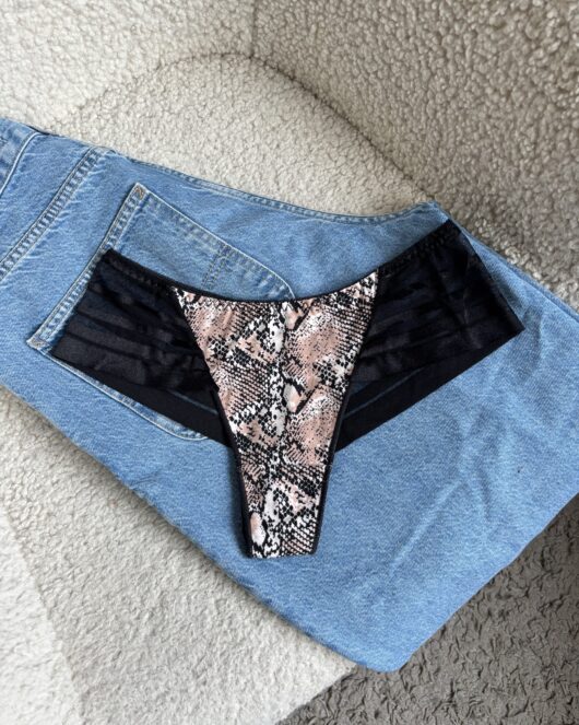 Бразиліана із сіточкою 10261